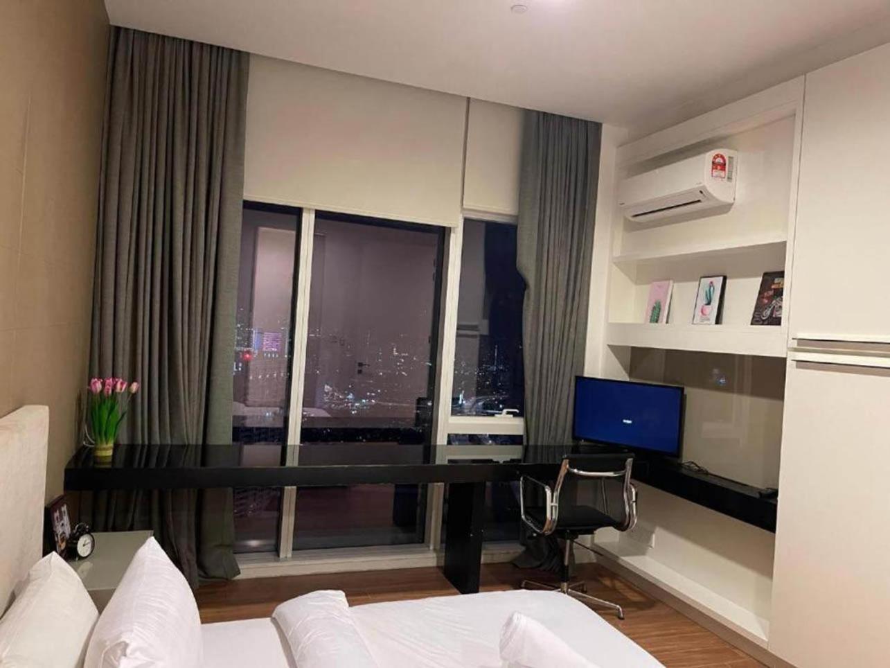 The Platinum Suites By Faced Kuala Lumpur Bagian luar foto